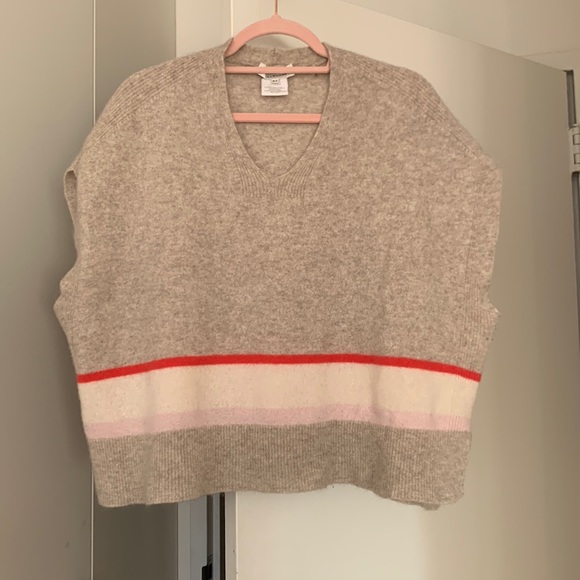 🥂Cashmere Vest Poncho from White+Warren - Picture 2 of 8